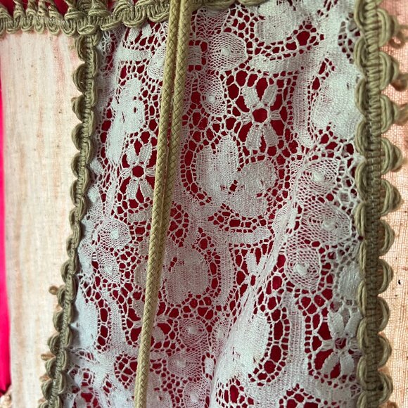 1970's Renaissance Dress - Picture 4 of 7